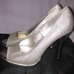 Sparkling Silver Pumps